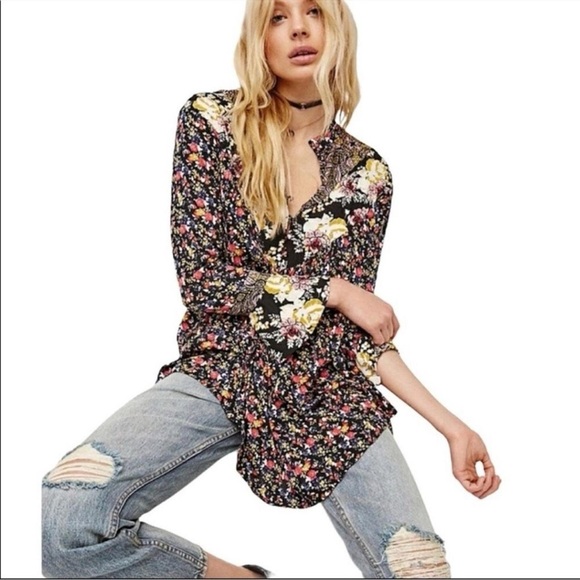 Free People Wildflower Fields Henley Top Size XS - Picture 1 of 14